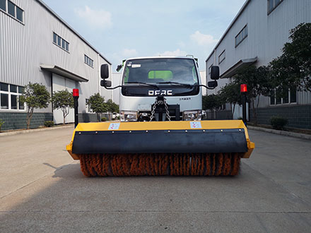 2米輕型液壓掃雪滾刷