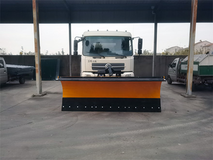 JL-XC-3300Z型車載重型下翻板除雪鏟